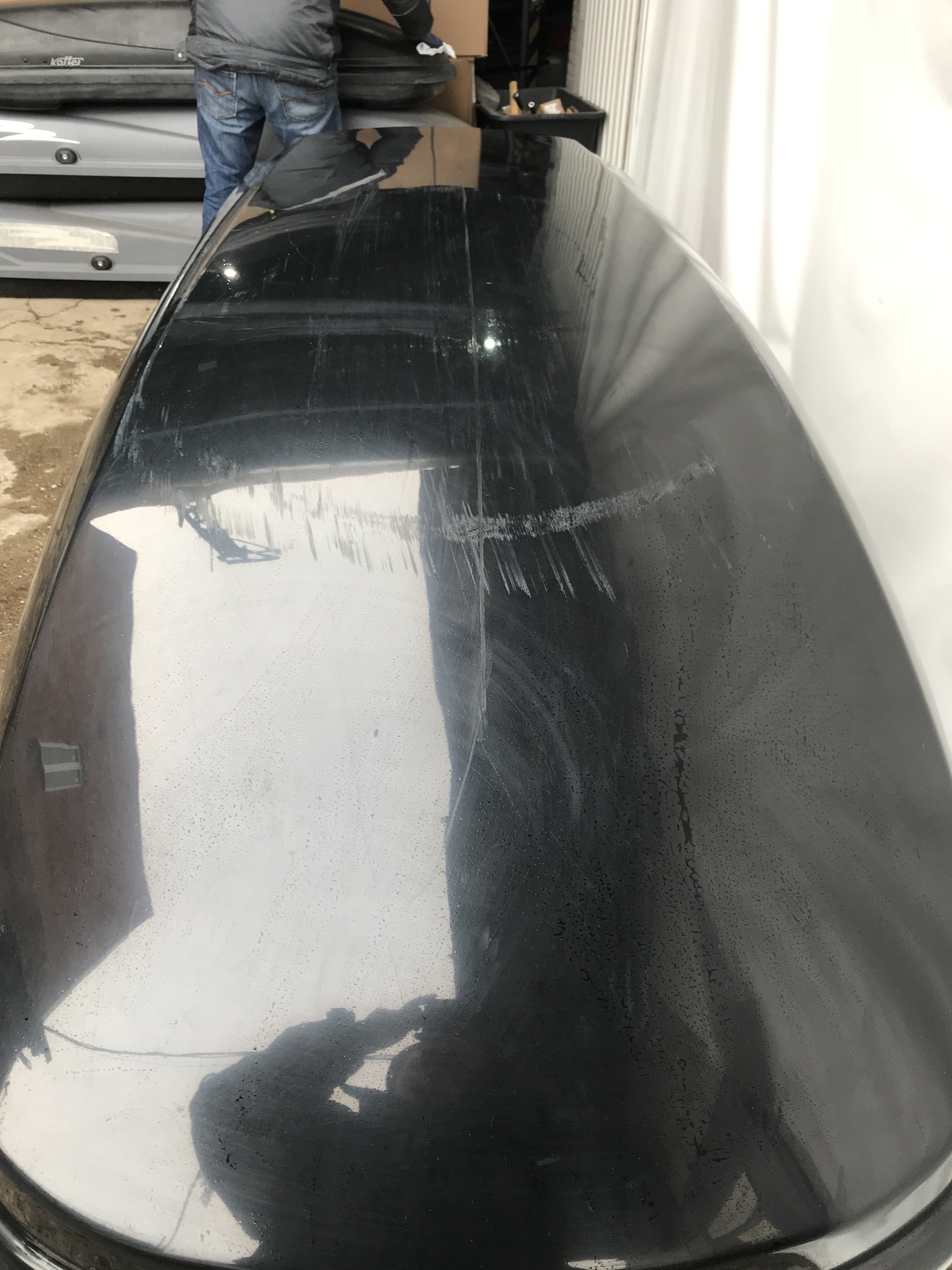 Автобокс Saturn 650 чёрный глянцевый двухсторонний Б/У