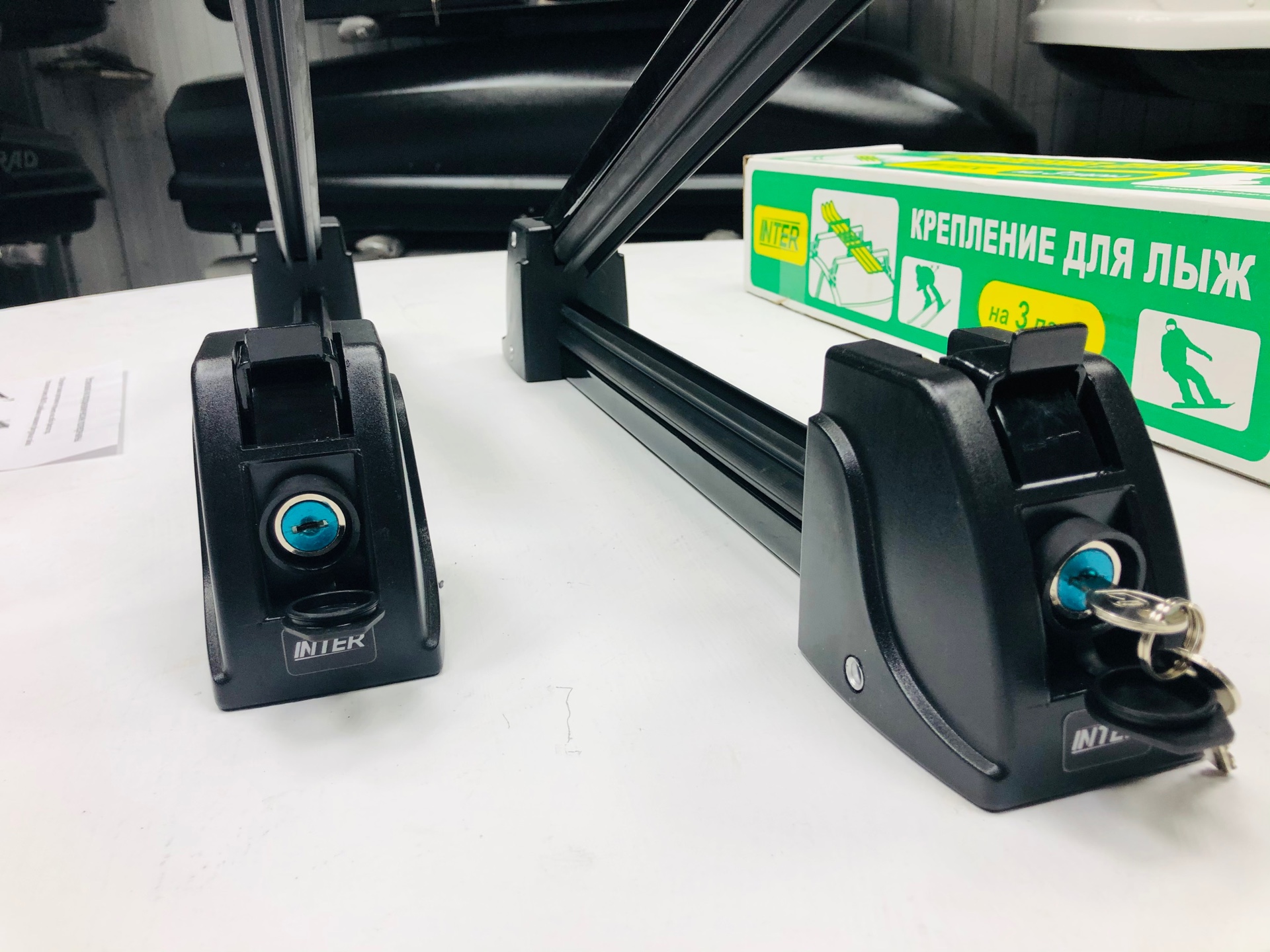 Багажник для перевозки лыж и сноубордов Inter Ski 3