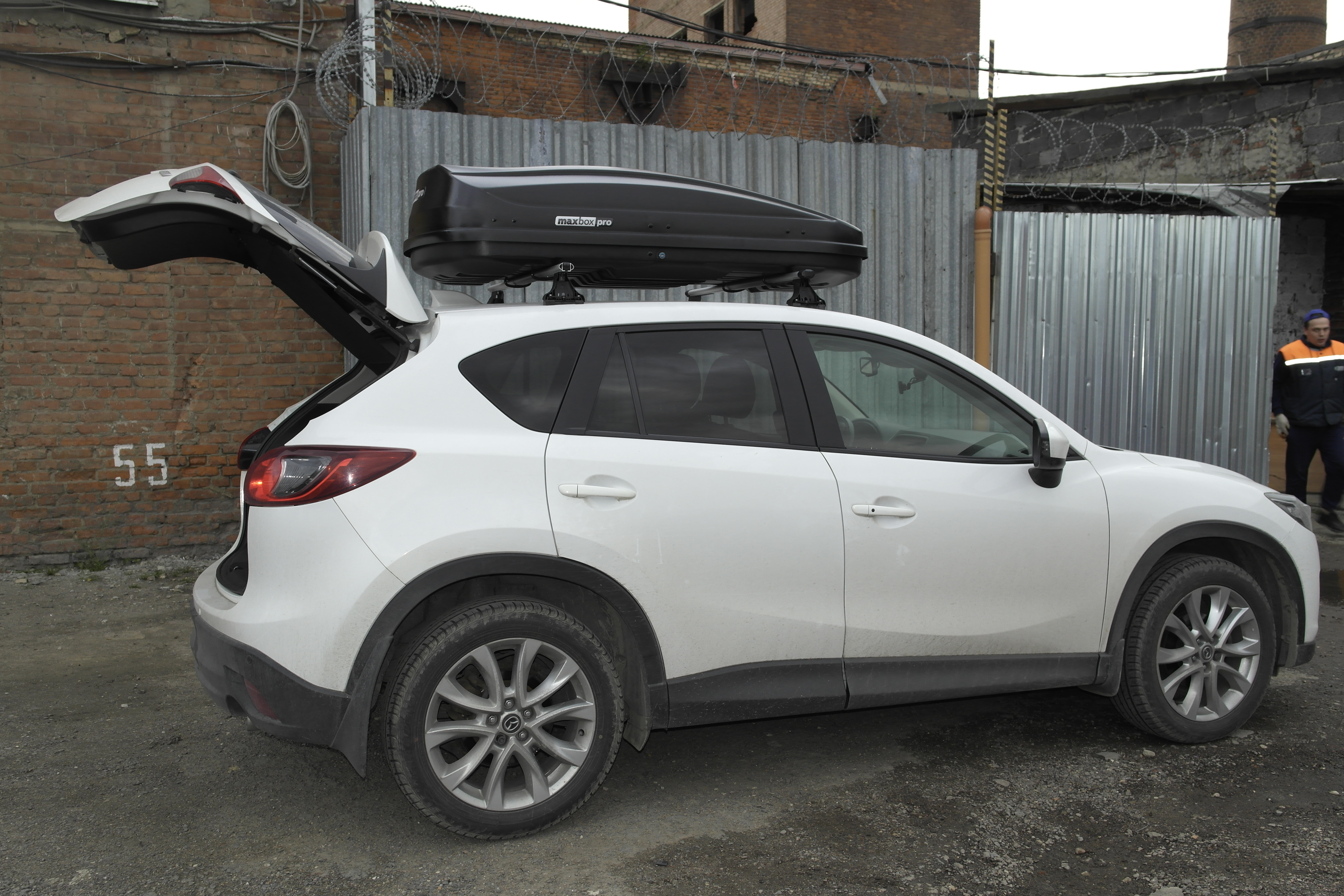 Автобокс на крышу MaxBox PRO / Maksima-List 460 black matte (МаксБокс / Максима-Лист 460 чёрный матовый)