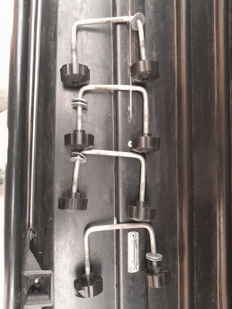 Автобокс Saturn 460 чёрный матовый двухсторонний Б/У