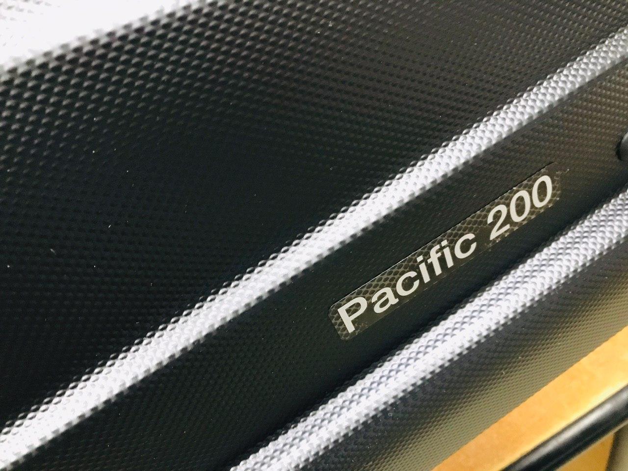 Автобокс на крышу Thule Pacific 200 antracit (Туле Пацифик 200 антрацит)