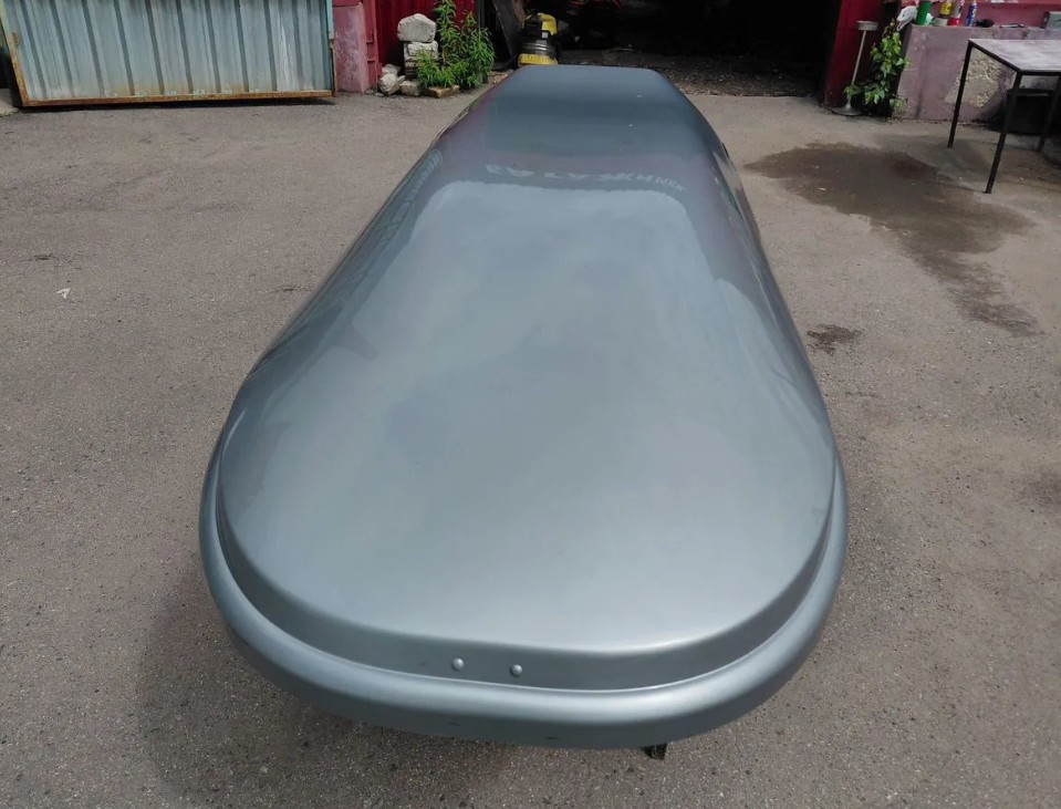 Автобокс Thule Vision XXL б/у 650 л серый глянец