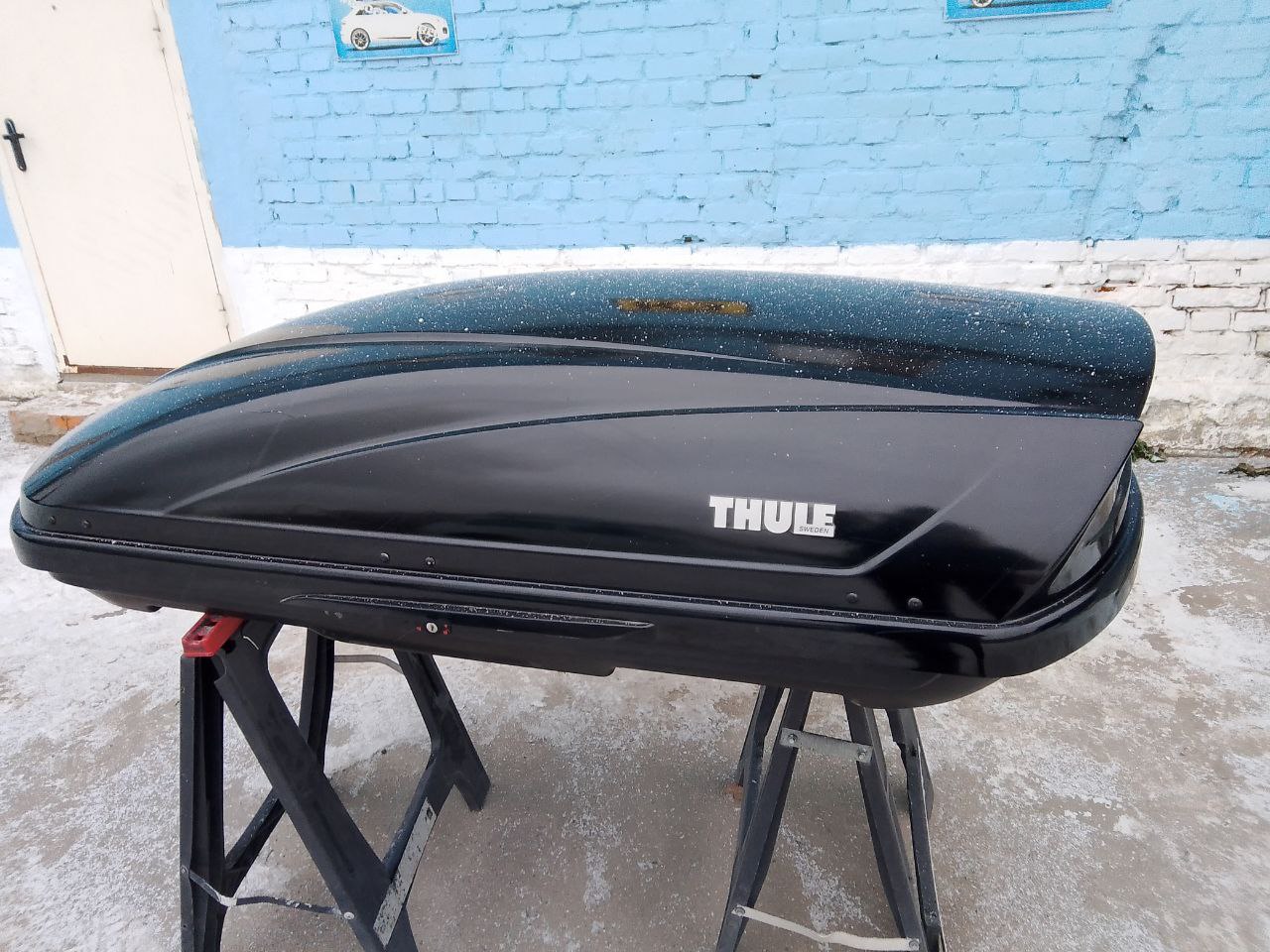 Автобокс Thule Motion 200 чёрный глянцевый Б/У 003 Э