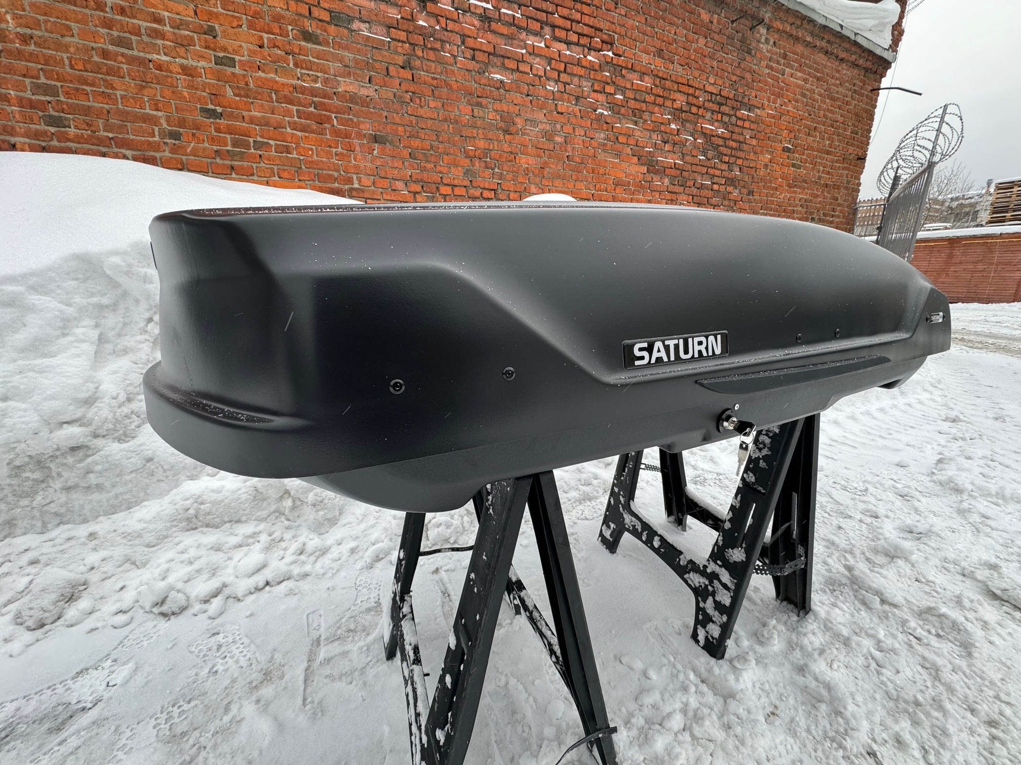 Автобокс на крышу Saturn 480 black matte DUO NEW UF (Сатурн 480 черный матовый ДУО НЬЮ УФ)