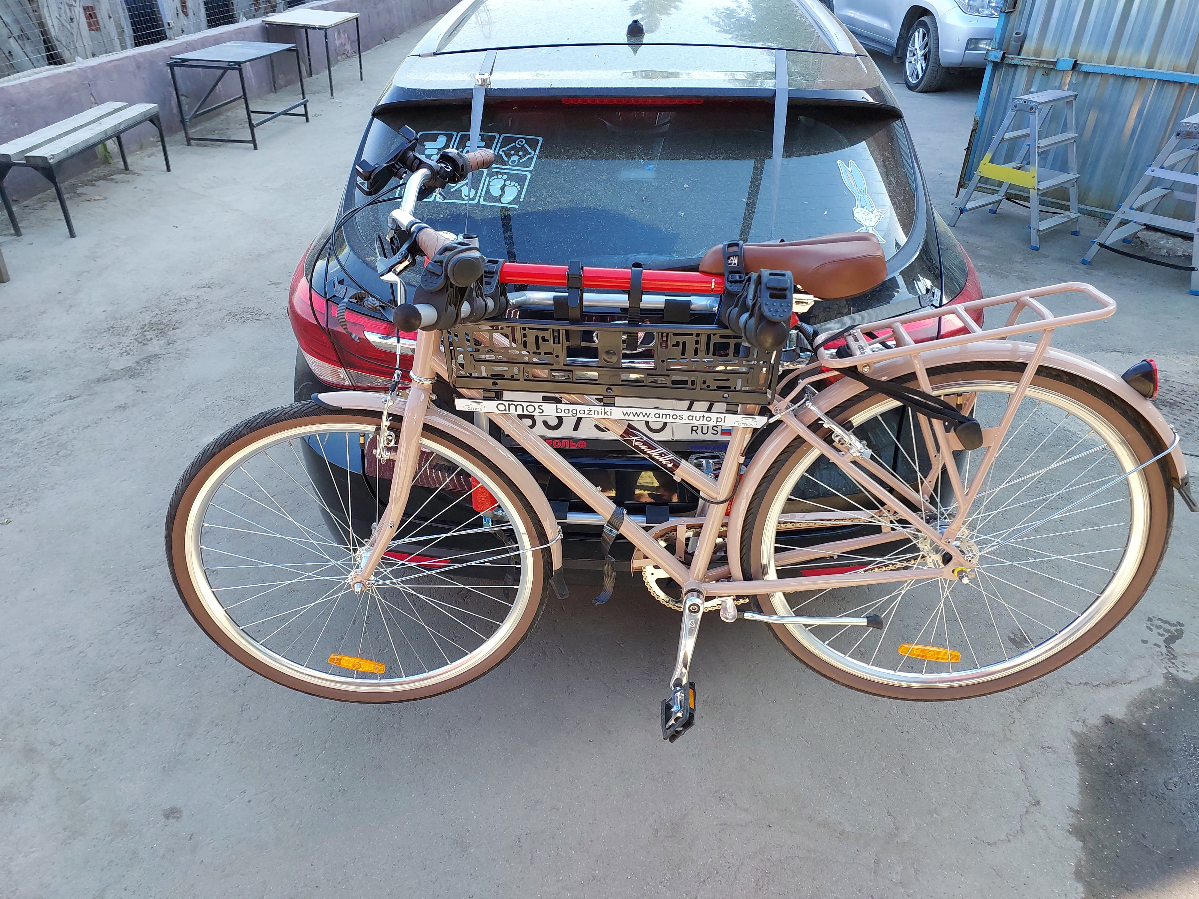 Велокрепление Amos Weekend 3 на заднюю дверь