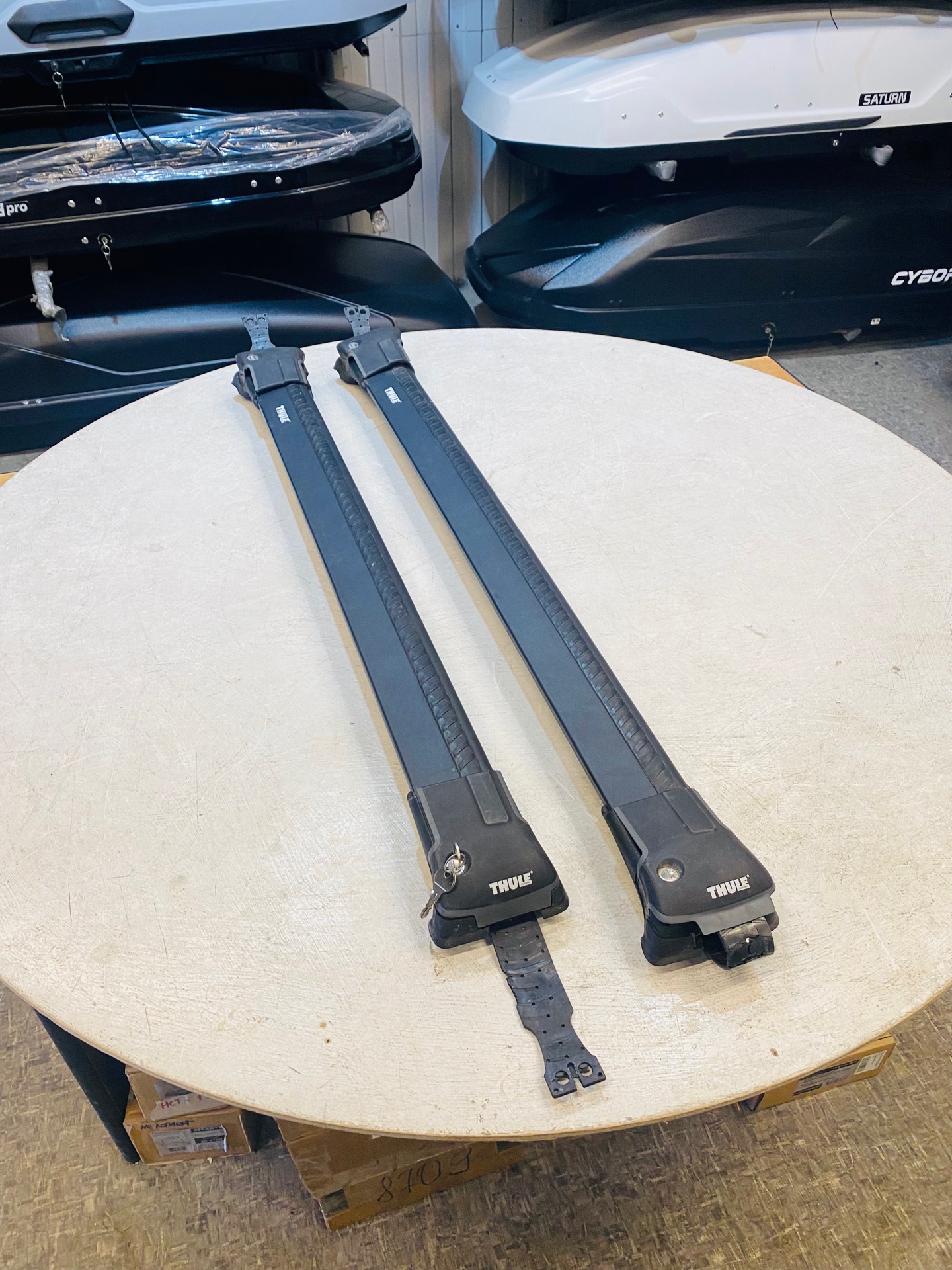 Багажник в сборе Thule WingBar Edge 9585-B Б/У