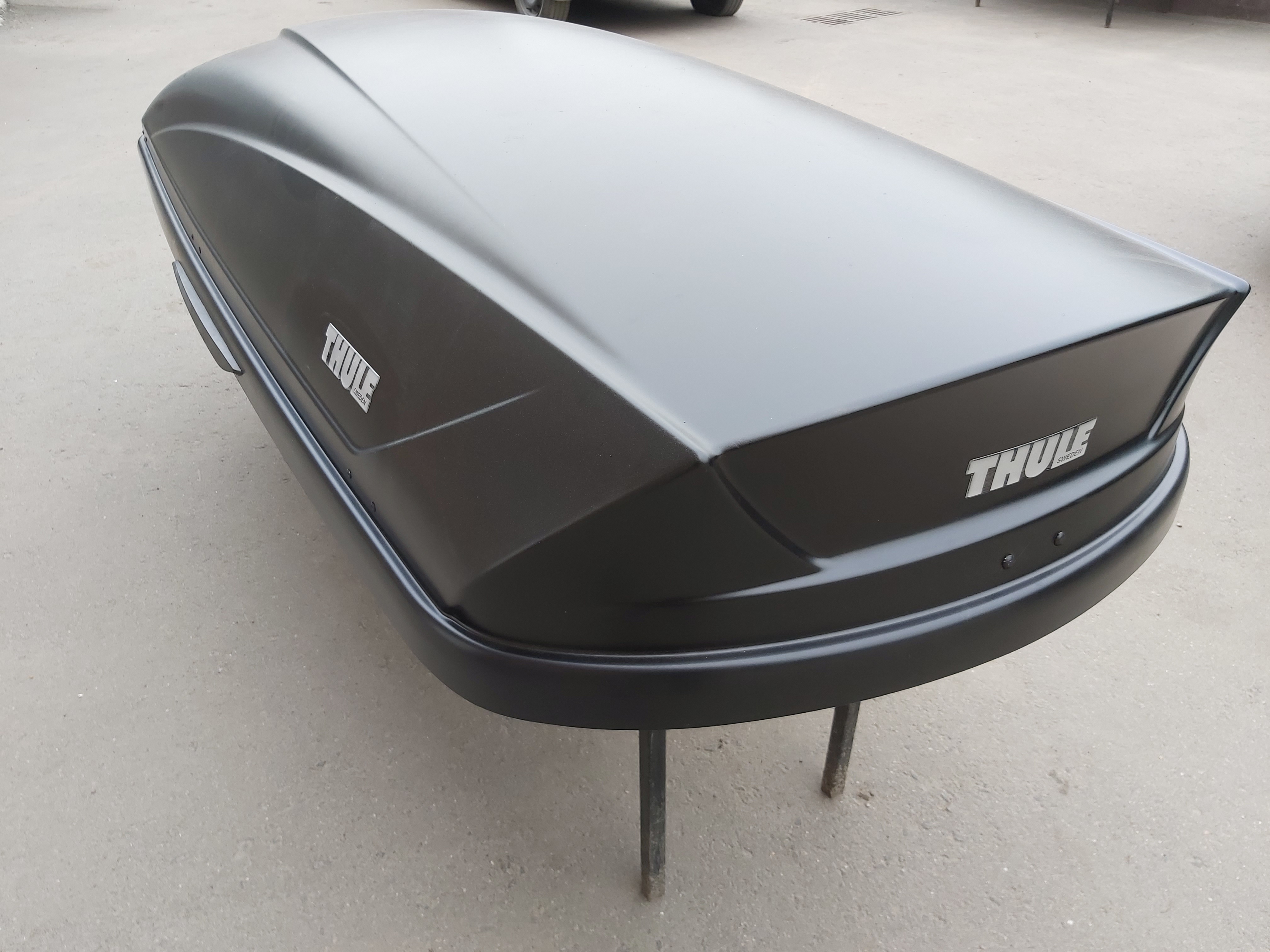 Автобокс Thule Motion 900 чёрный матовый б/у