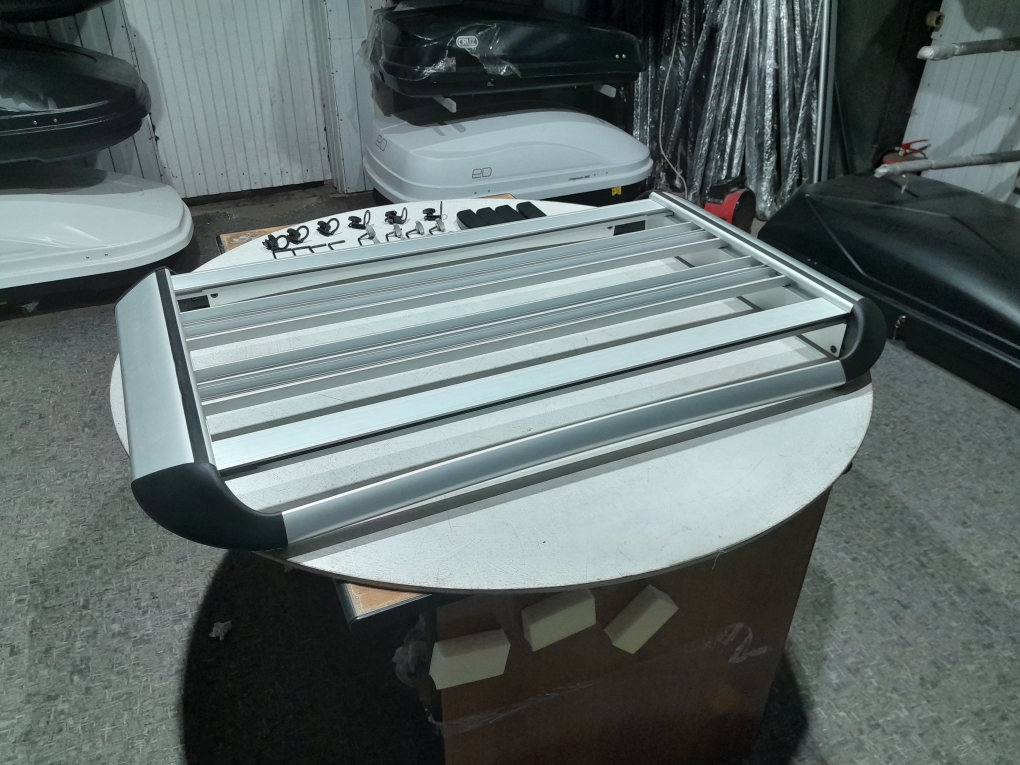 Грузовая корзина Thule Xpedition 820 (витринная)