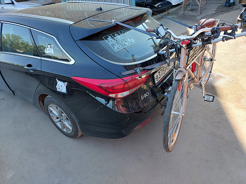 Велокрепление Amos Weekend 3 на заднюю дверь