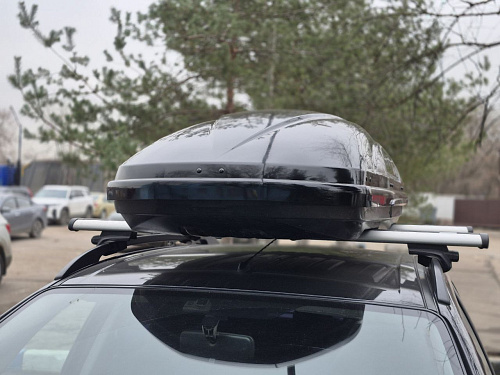 Автобокс Thule Motion 200 чёрный глянцевый Б/У Э-4