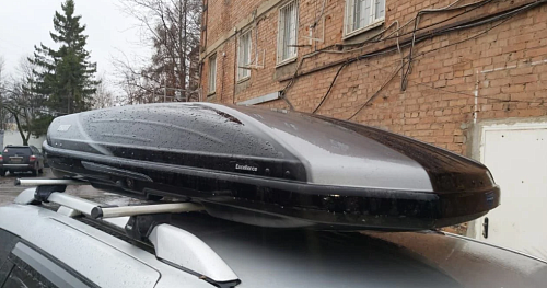 Автобокс Thule Excellence чёрный/серый глянцевый Б/У